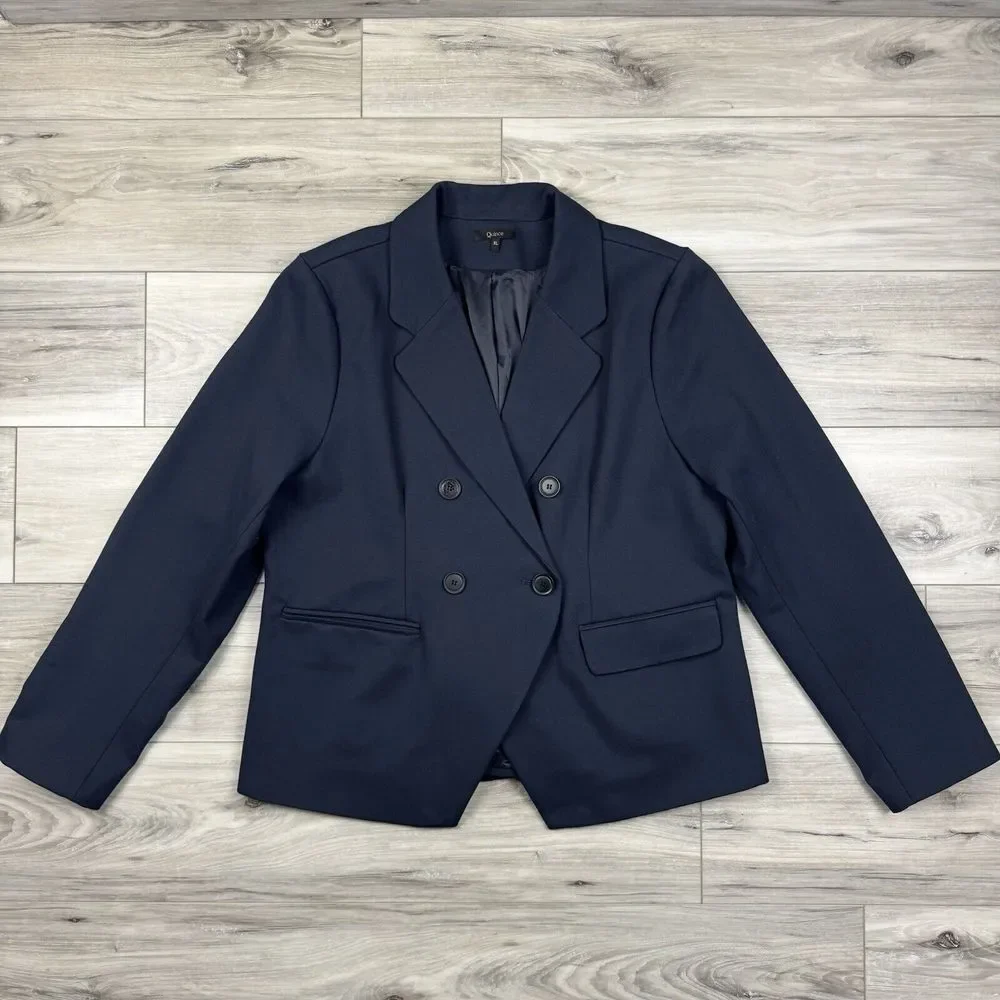 Quince Navy Blazer - Picture 5 of 11